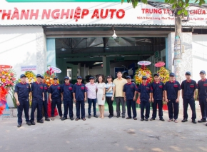 THÀNH NGHIỆP AUTO VỚI ĐỘI NGŨ KỸ SƯ, KỸ THUẬT VIÊN TẬN TÂM, TRÁCH NHIỆM VÀ CHUYÊN NGHIỆP
