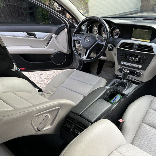 Mercedes C200 sx 2011 mẫu 2013